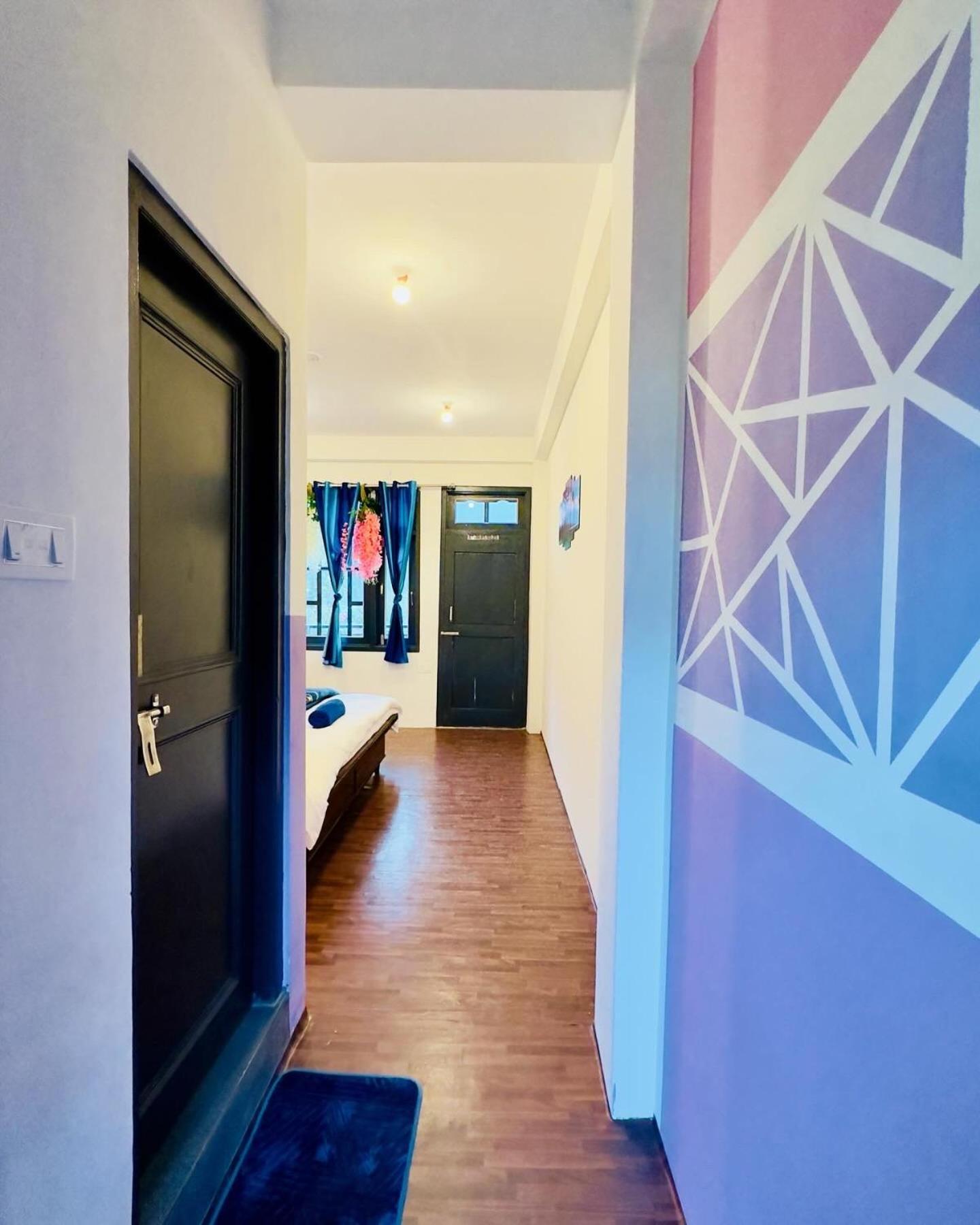 Отель Rare House Kalgha Экстерьер фото